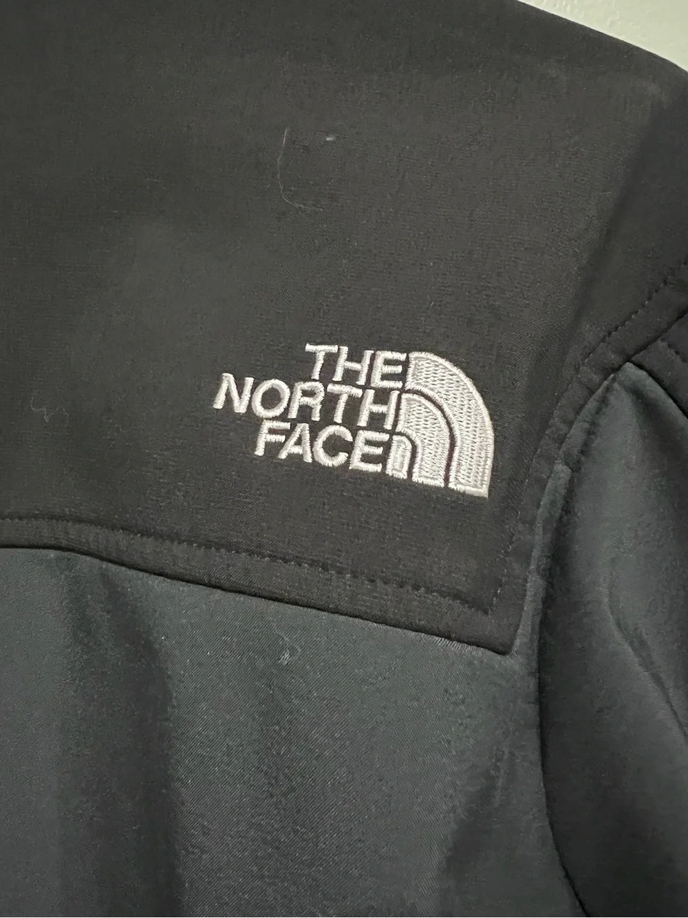 The North Face Men’s Black & Charcoal Performance Jacket